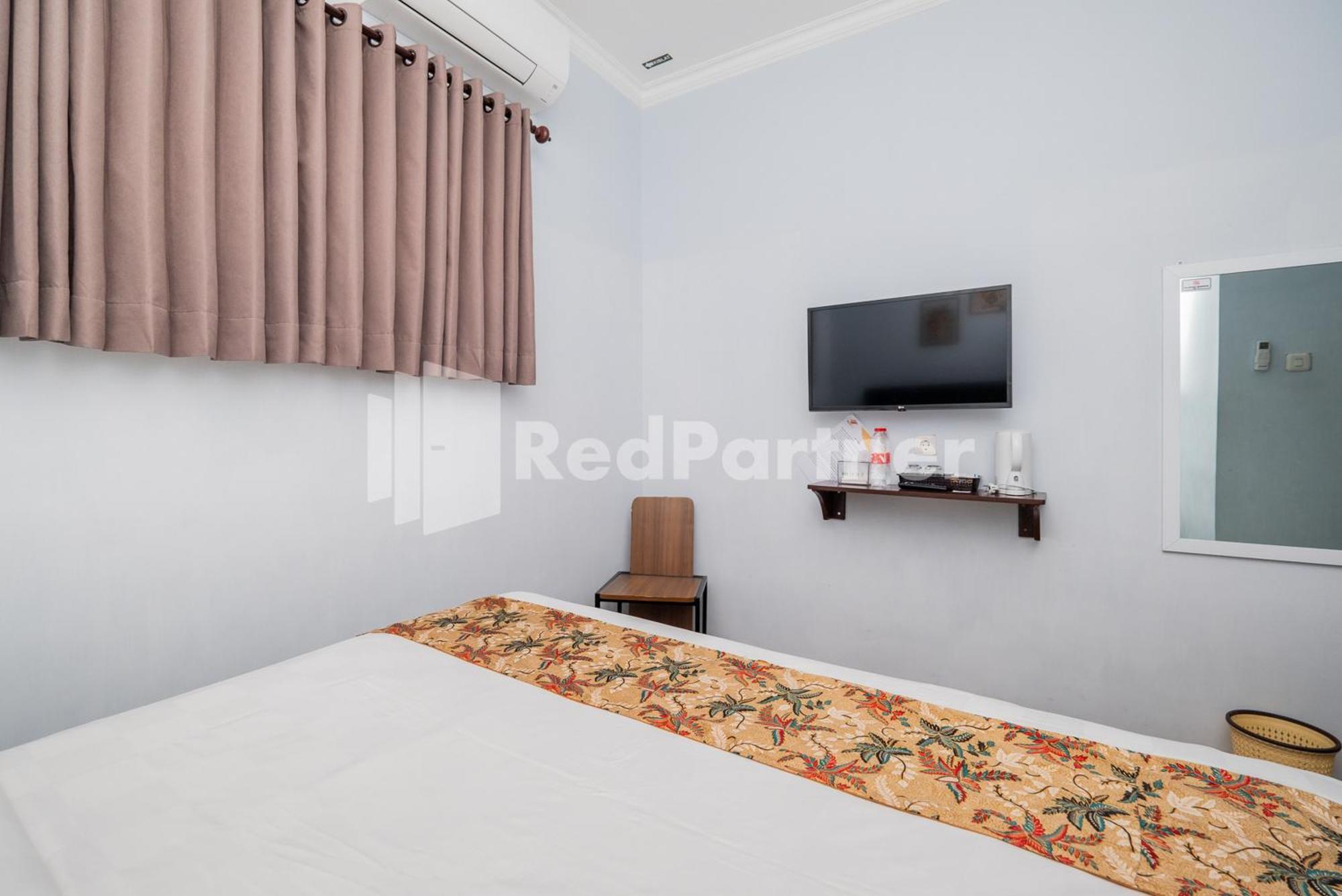 Swun Stay Inn At Sawahan Mitra Reddoorz Malang Esterno foto